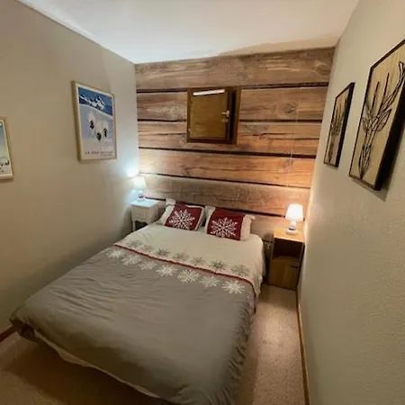 Skis Aux Pieds A La Joue Du Loup Apartment Le Devoluy